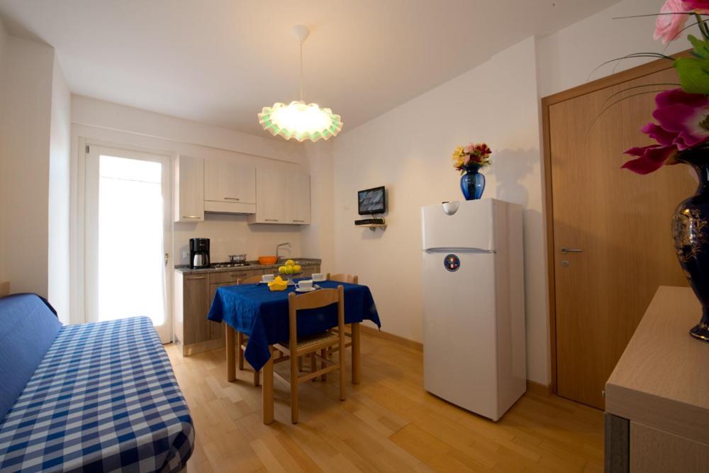 ビビオーネCasa Arieteアパートメント 部屋 写真